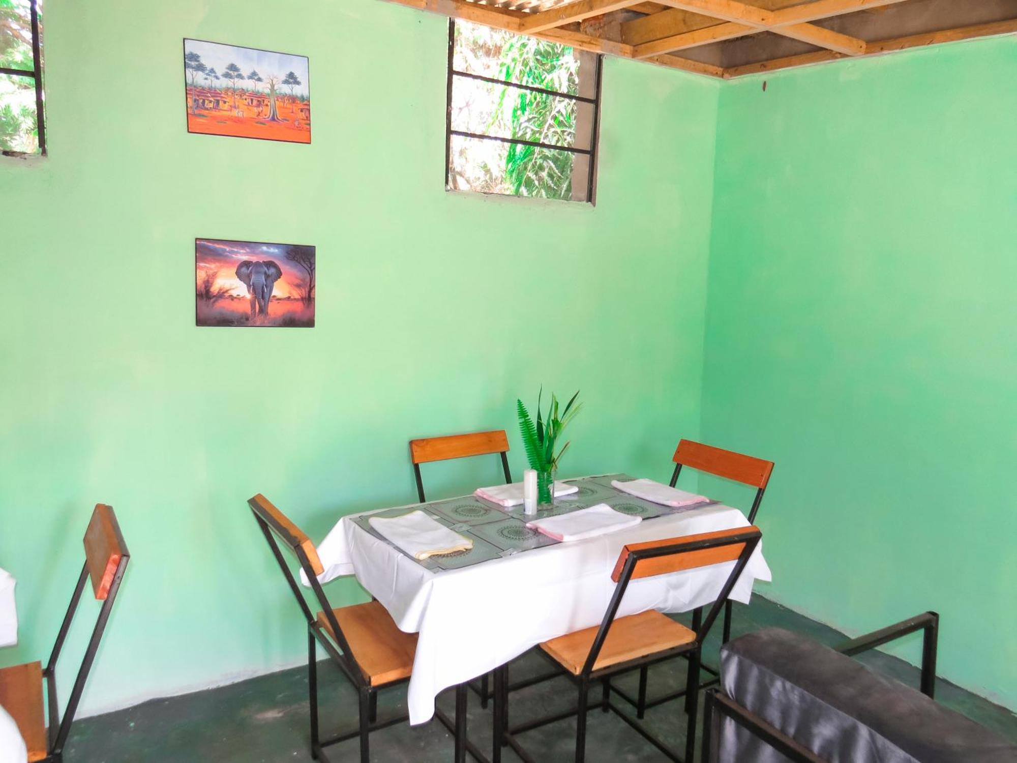 Villa Ngorongoro And Restaurant *